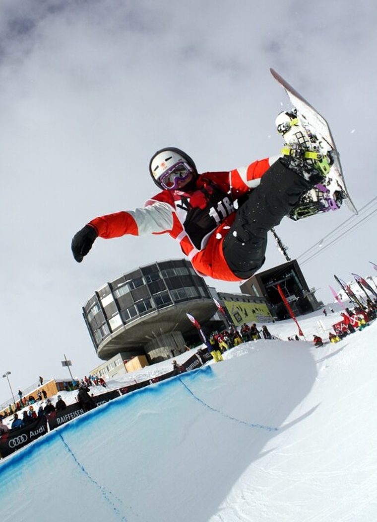 Lou Staub in der Halfpipe in Laax. (Archivbild Joe Staub)
