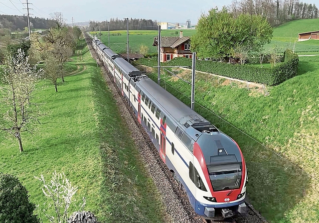 Die S5 auf dem Weg nach Mettmenstetten. (Archivbild Dominik Stierli)