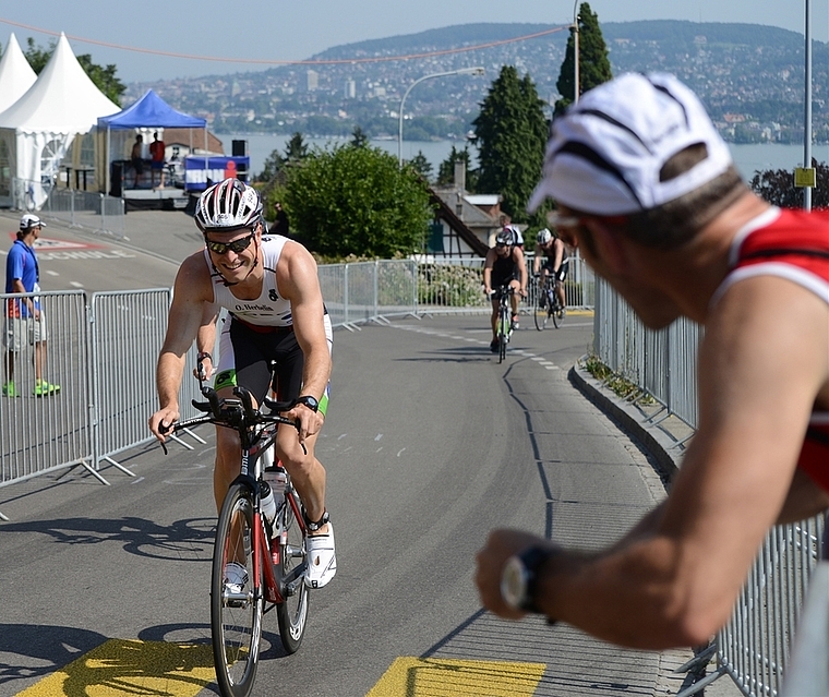 Der Wettswiler Olivier Herbelin gut gelaunt auf dem «Heart Break Hill». (Bild es)