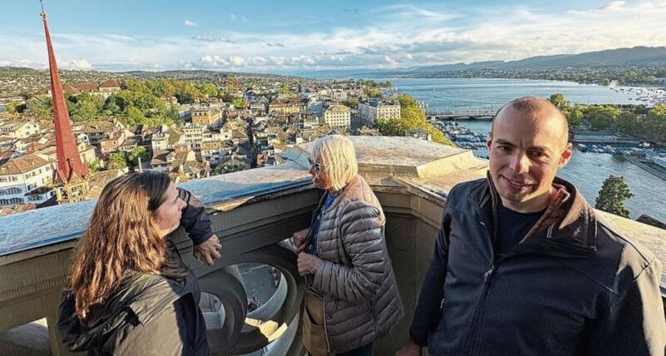 Wunderbare Aussicht aufs Zürcher Seebecken vom Karlsturm des Zürcher Grossmünsters. (Bilder Martin Platter)