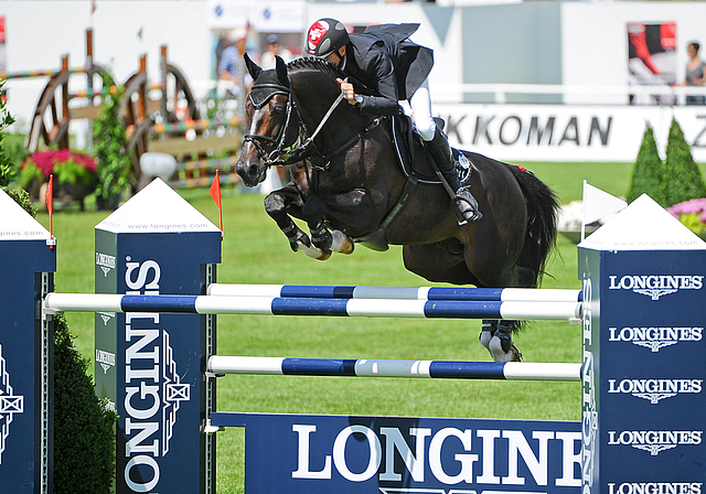 Andreas Ott mit Loxy de la Réselle am CSIO St. Gallen 2011. (Bild zvg.)