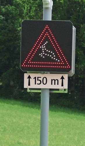 Leuchtet das Signal auf, befindet sich wahrscheinlich Wild in direkter Nähe.