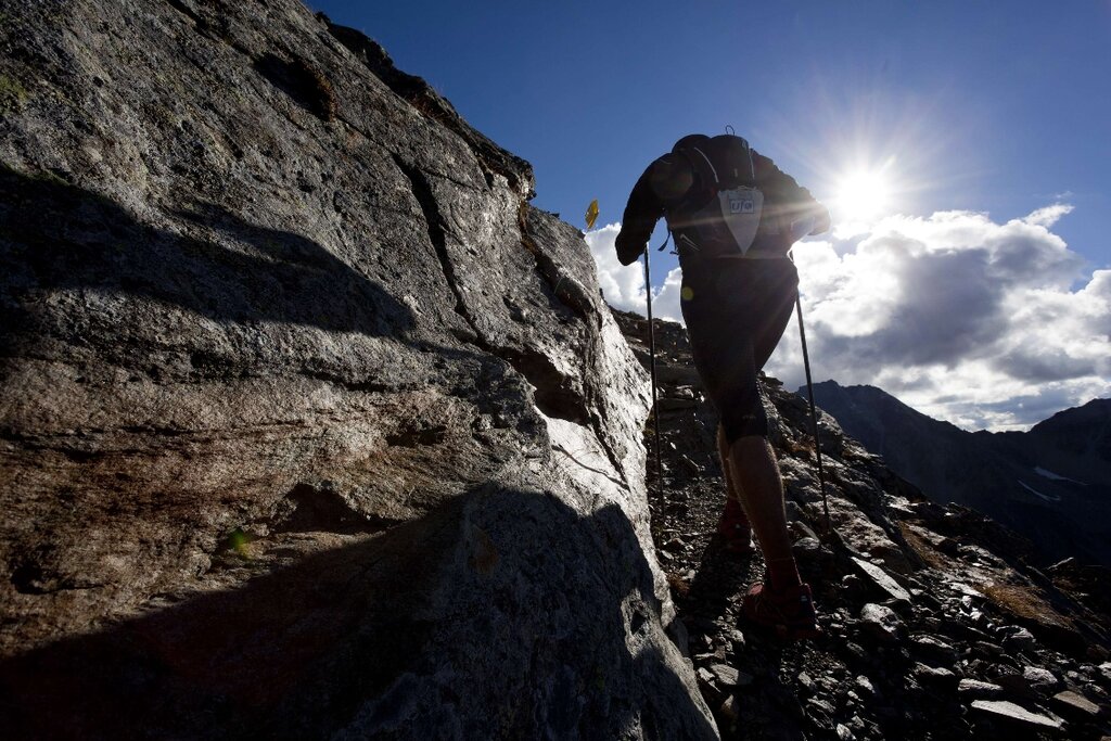 24 000 Meter Höhenunterschied – da helfen Walking-Stöcke. (Bilder zvg.)
